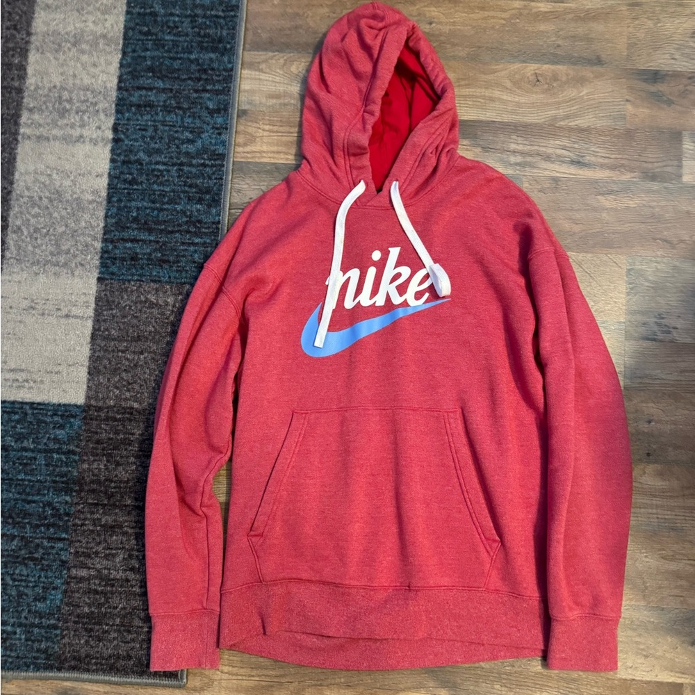 nike hoodie
